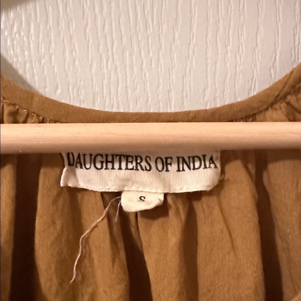 Daughters of India Sahana Gown ~ Desert - Picture 5 of 7